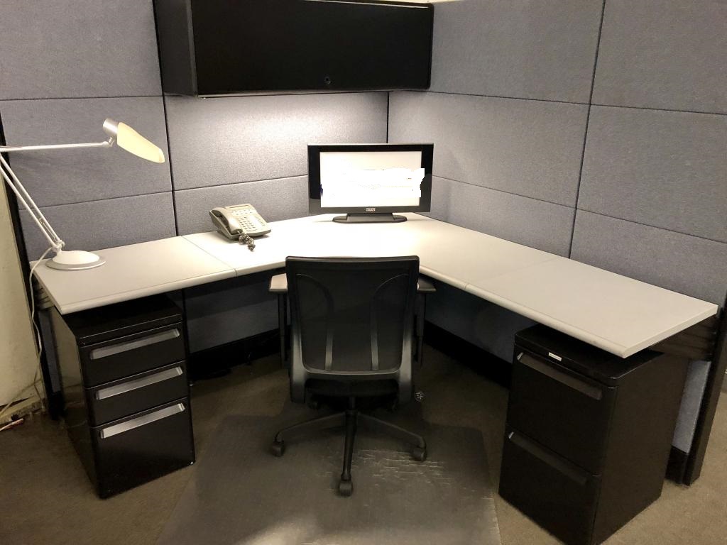 #117 Herman Miller Ethospace Workstation