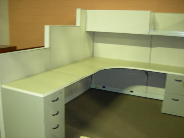 #123 Steelcase Answer Workstation