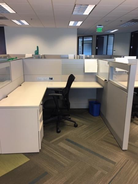 #236 Teknion Workstations