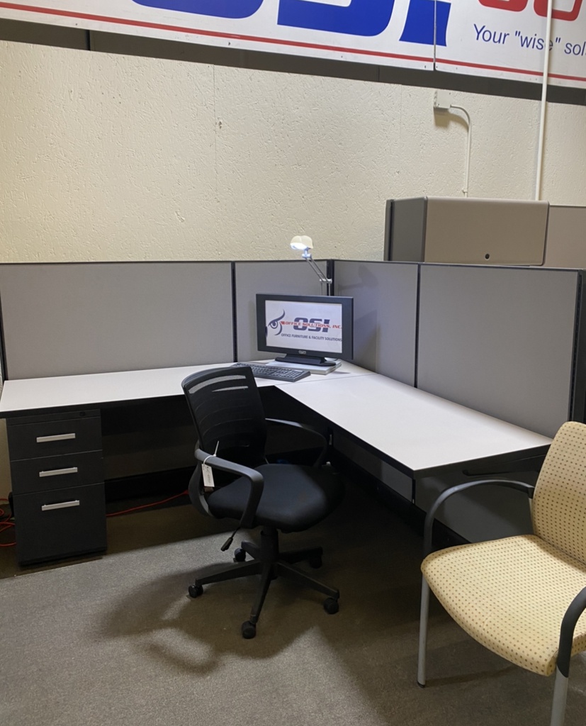 #314 Herman Miller AO2 Workstation