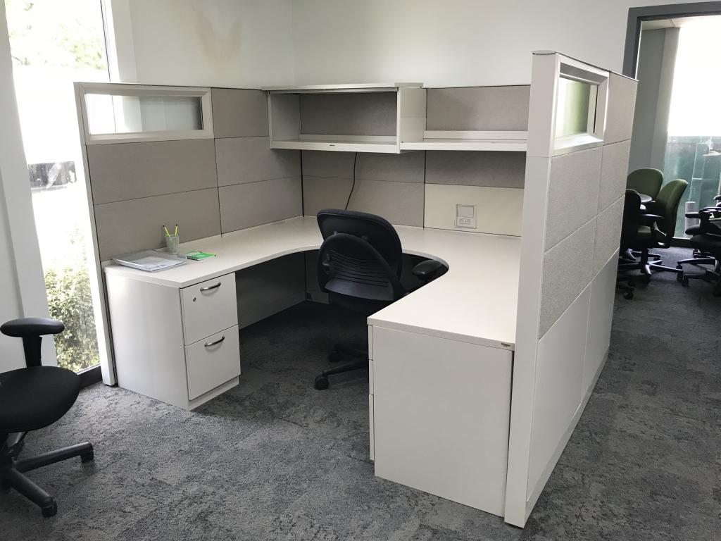 #156 Steelcase Answer 7.5 x 6 Workstations