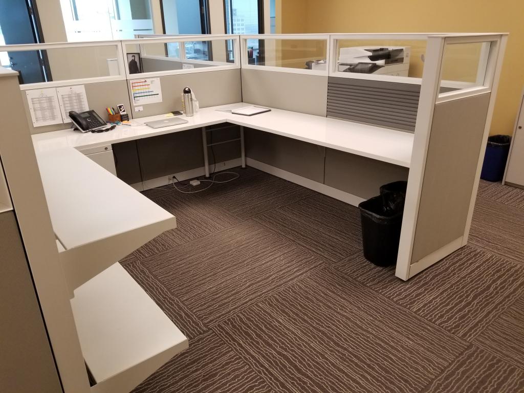 #186 Steelcase Answers Workstations