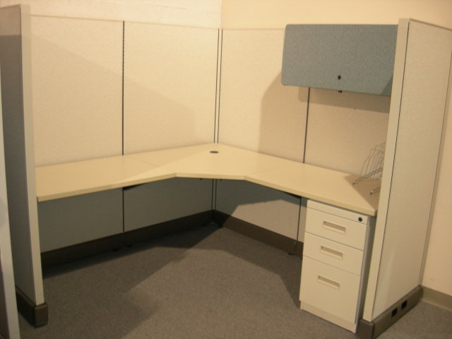 Herman Miller AO2 Used Workstations