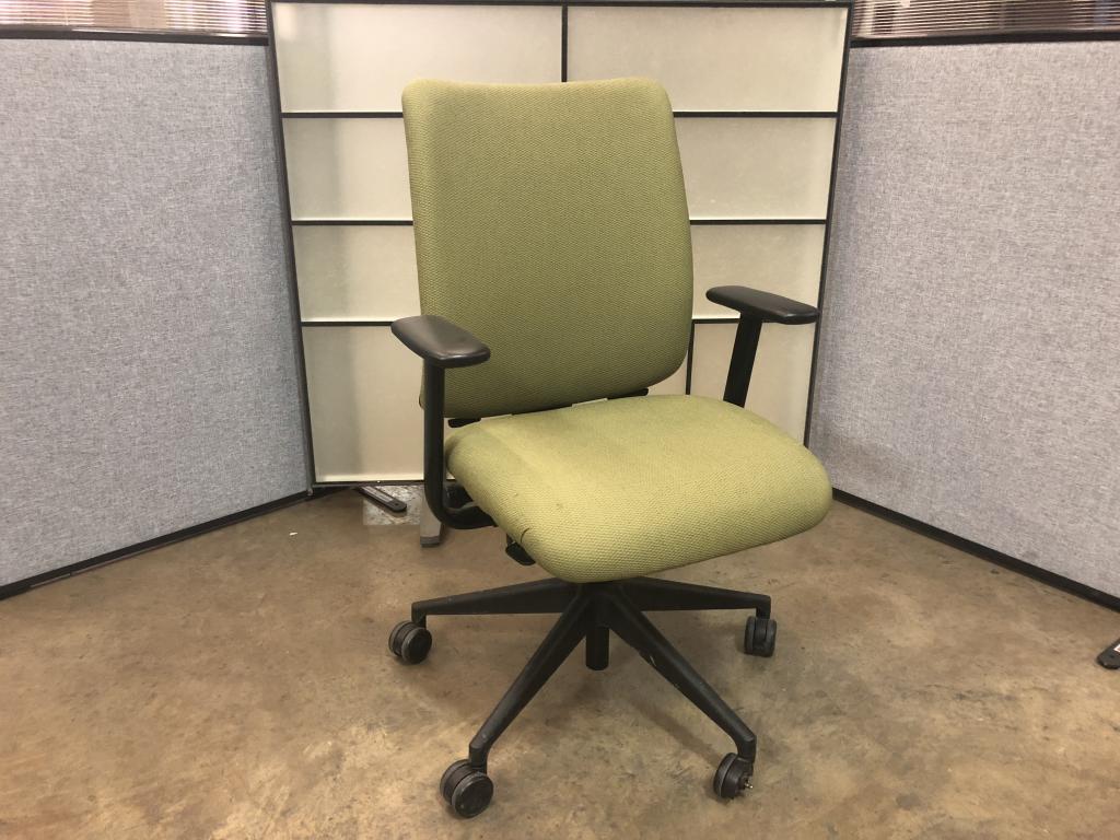 Green Fabric Task Chair with Arms