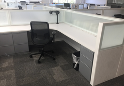 #338 Teknion Leverage Workstations