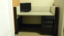 #118 Herman Miller Telemarketing Workstation